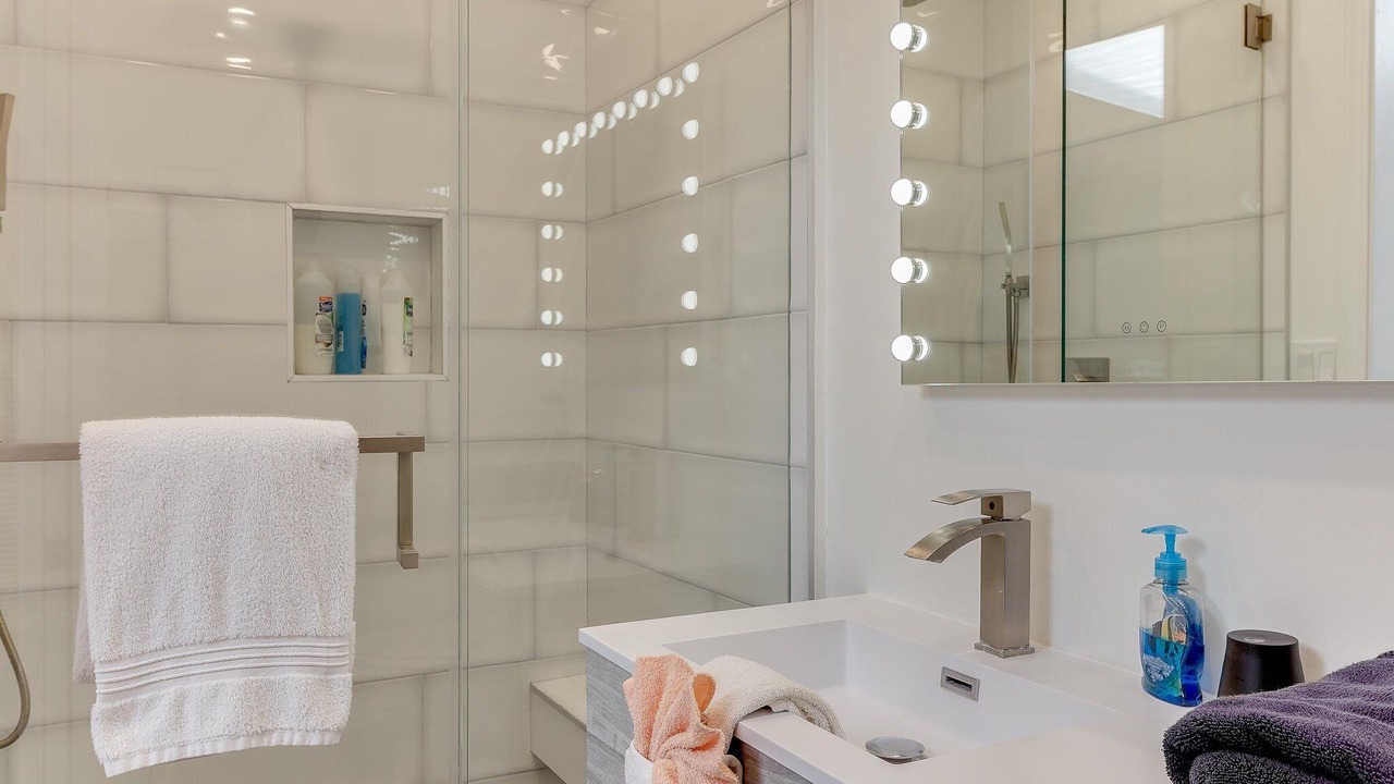 Photo of Bathroom in Beverly Hills
