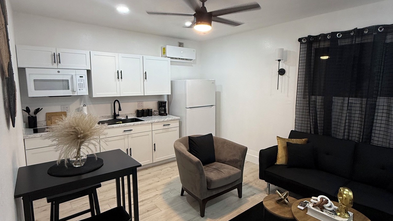Photo of Livingroom in Paradise