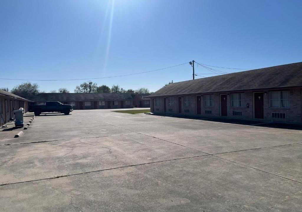 Photo of Outdoor in Mathis