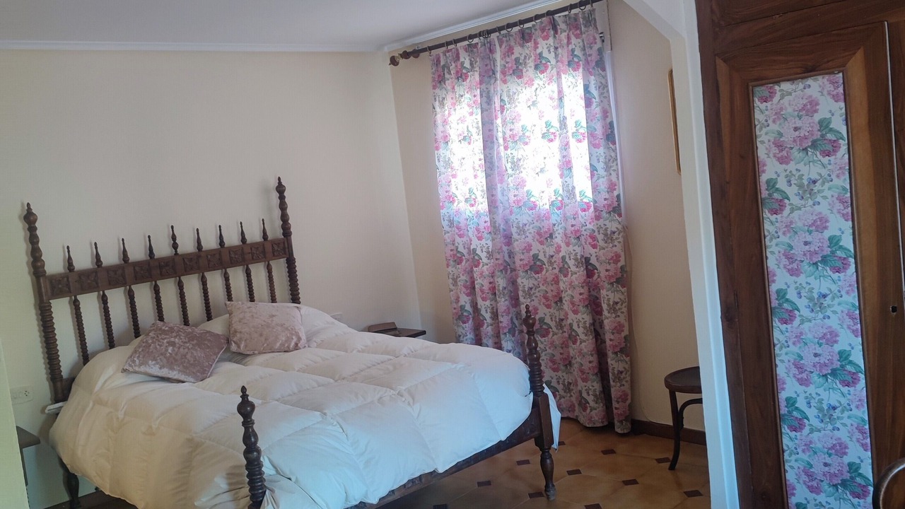 Photo of Bedroom in Agon