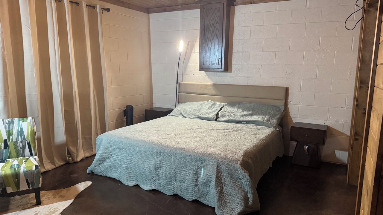 Photo of Bedroom in Houma