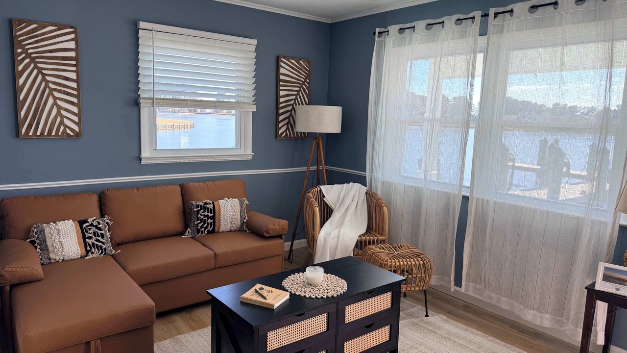 Photo of Livingroom in Ocean Pines