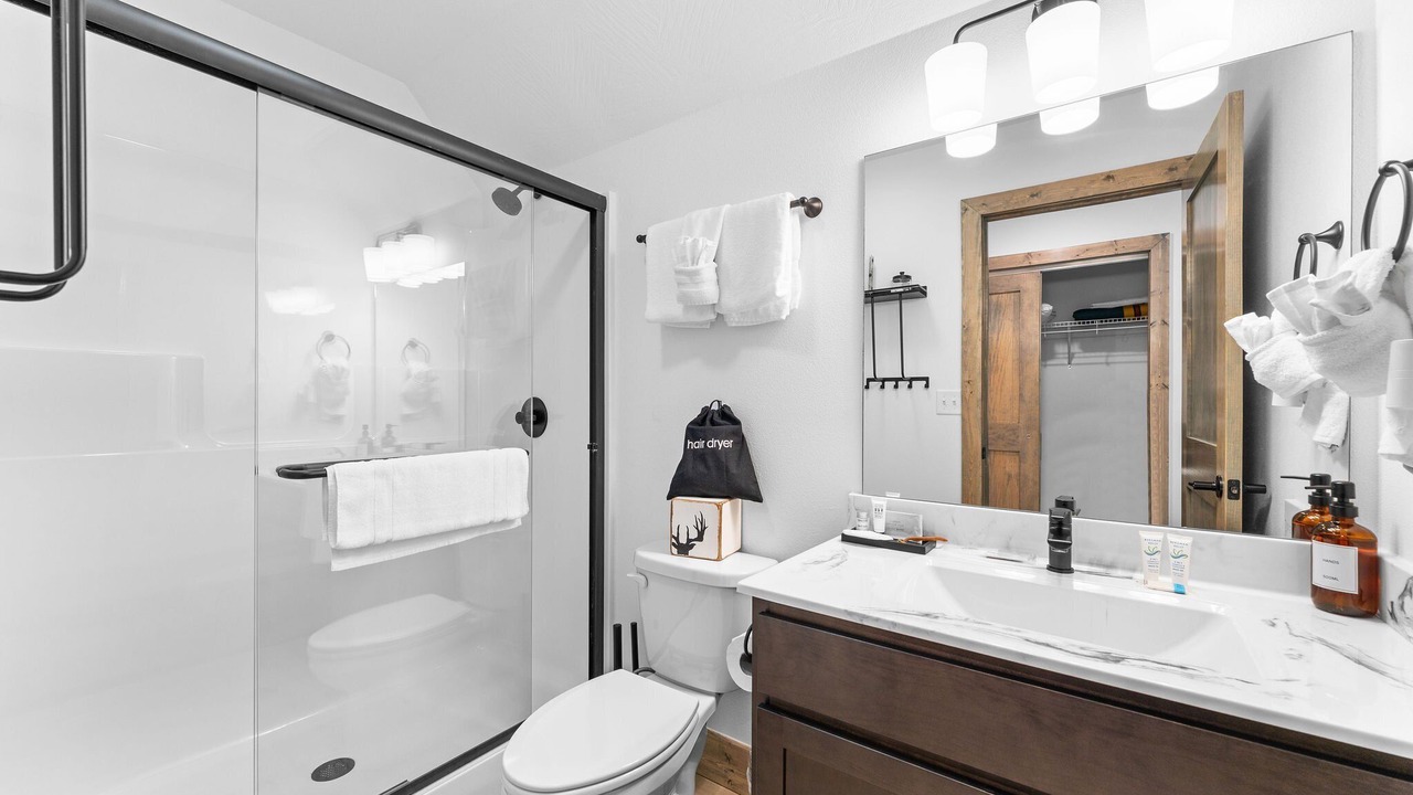 Photo of Bathroom in Hollister