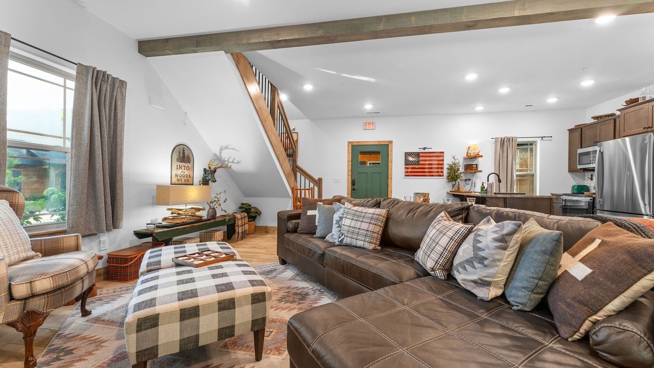 Photo of Livingroom in Hollister