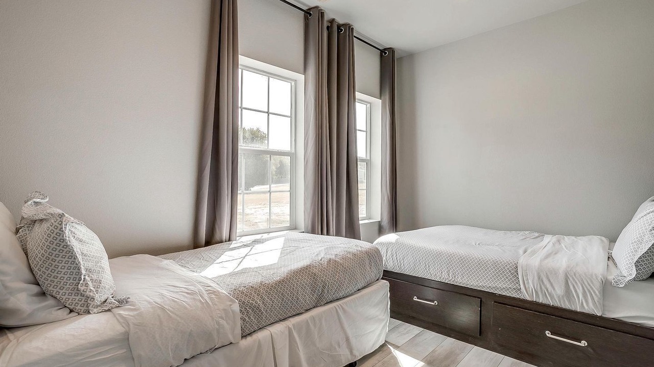 Photo of Bedroom in Lake Bridgeport