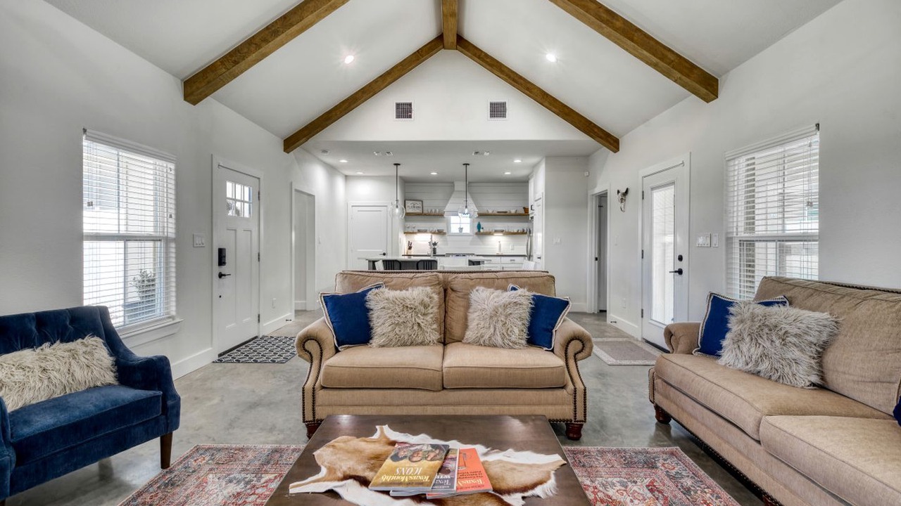 Photo of Livingroom in Washington