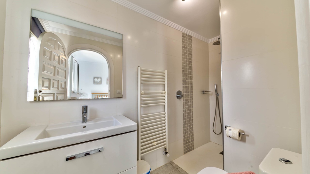 Photo of Bathroom in Costa Nova
