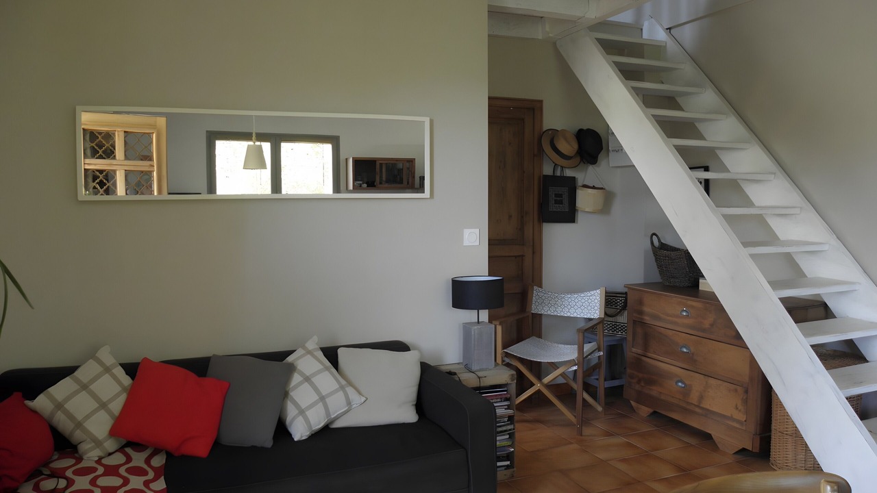 Photo of Livingroom in Chandolas