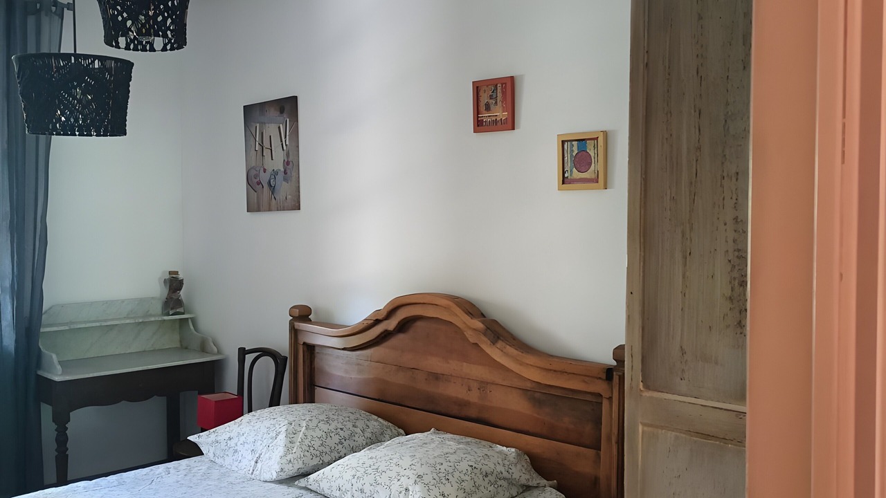 Photo of Bedroom in Chandolas