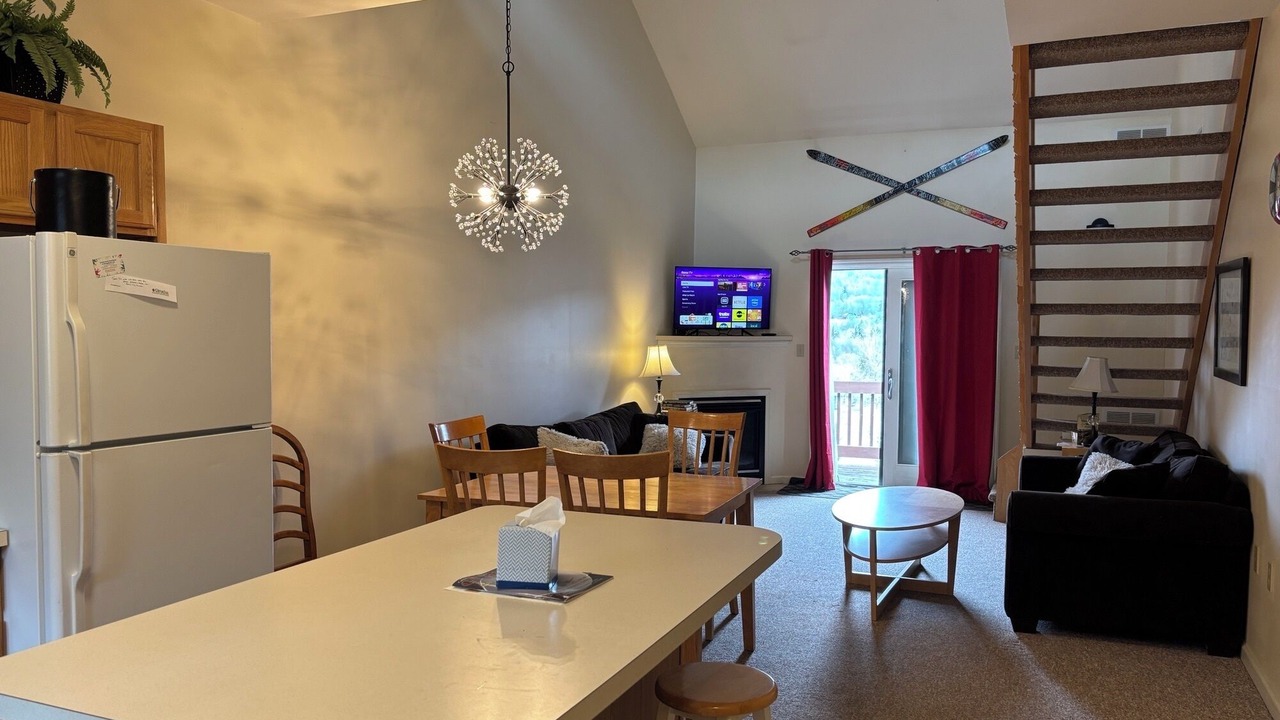 Photo of Others in Hunter