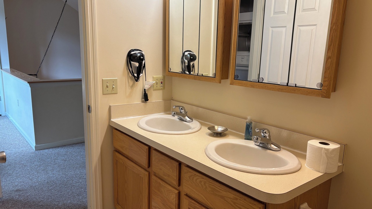 Photo of Bathroom in Hunter