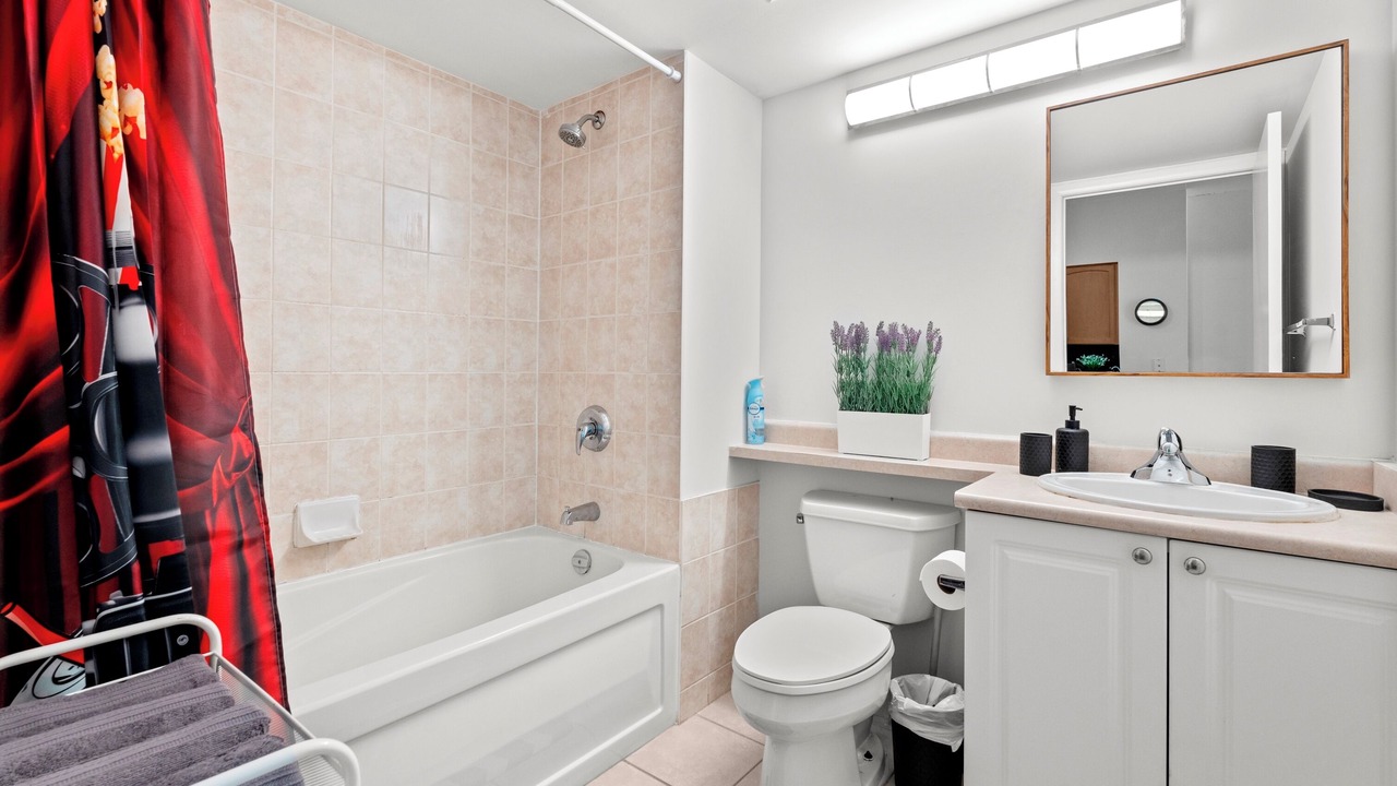 Photo of Bathroom in Fort York