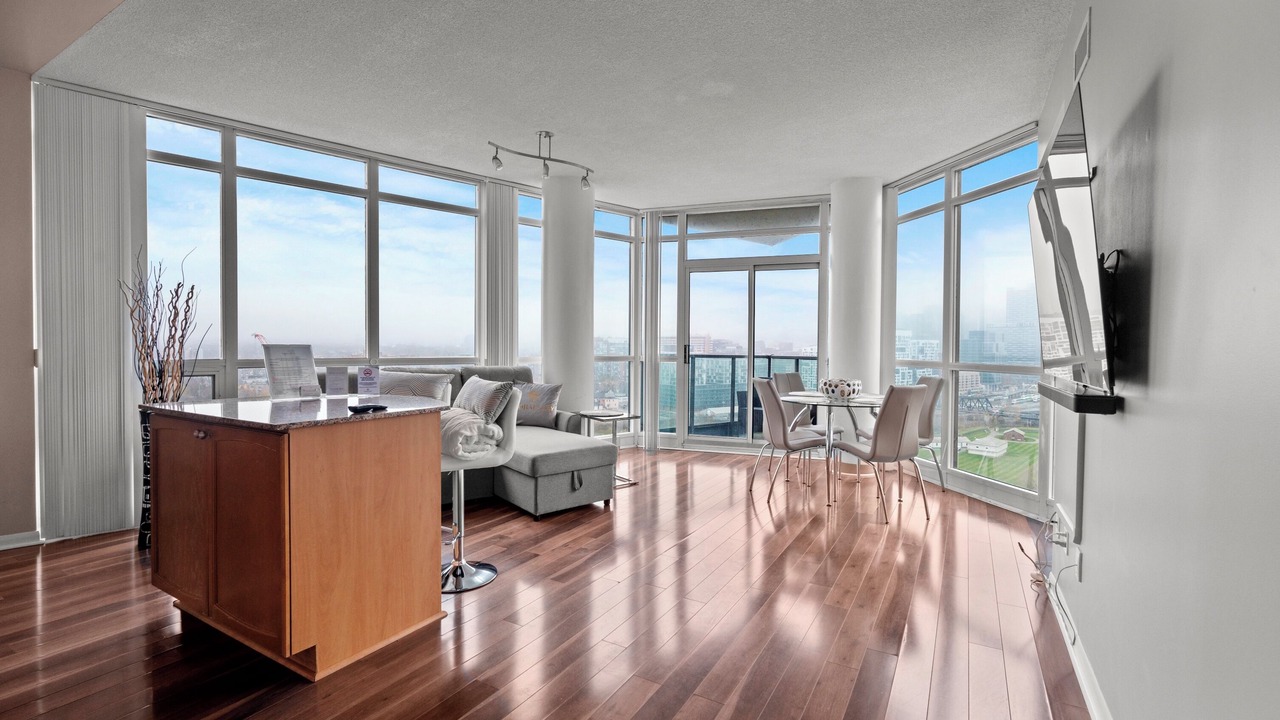 Photo of Livingroom in Fort York