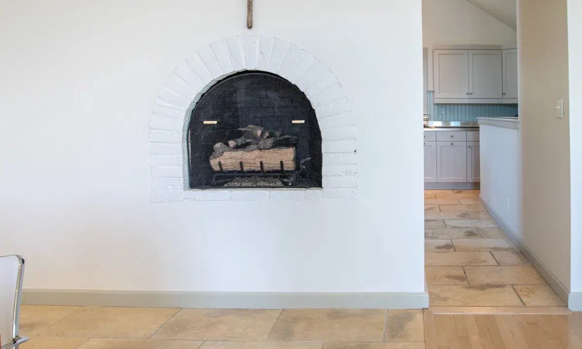 Photo of Others in Surfside