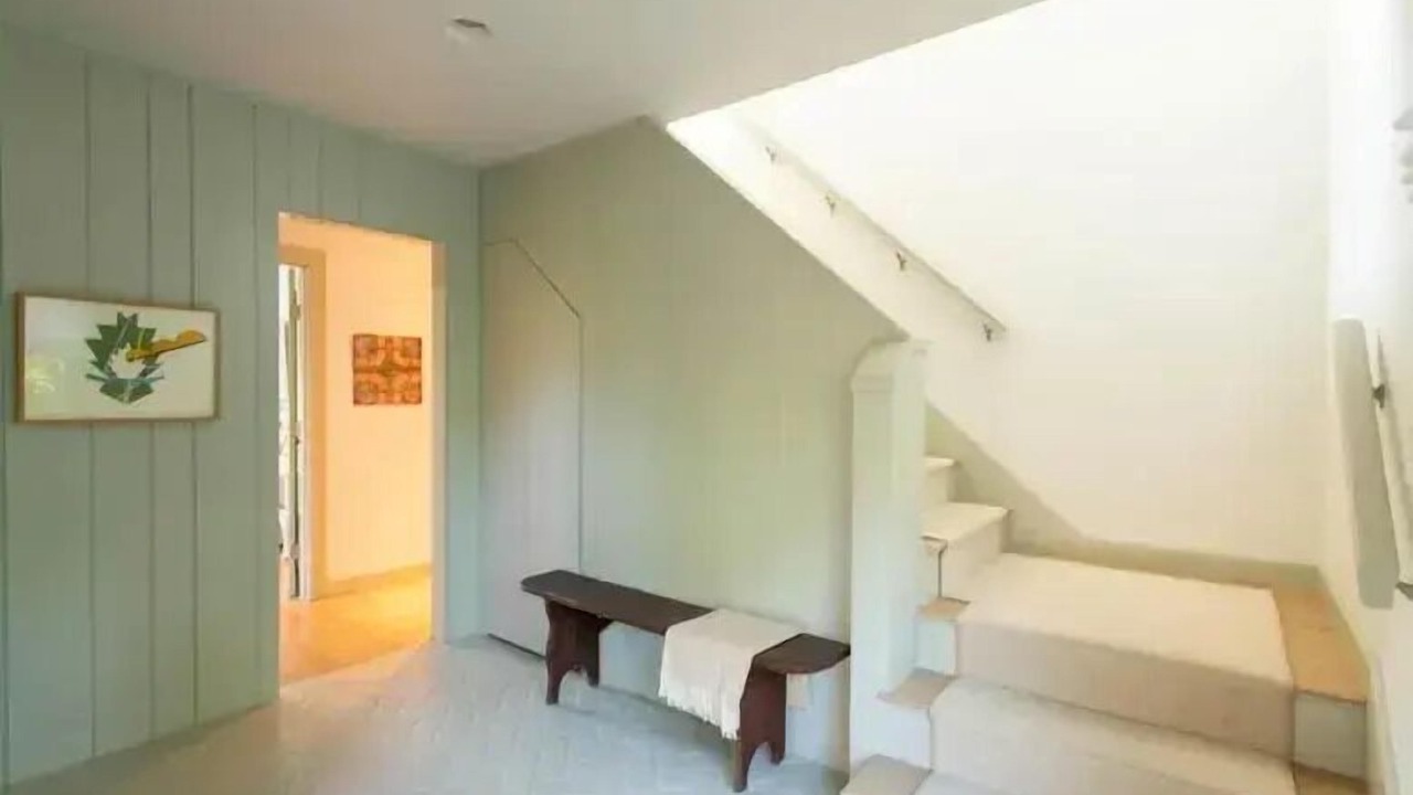 Photo of Others in Surfside