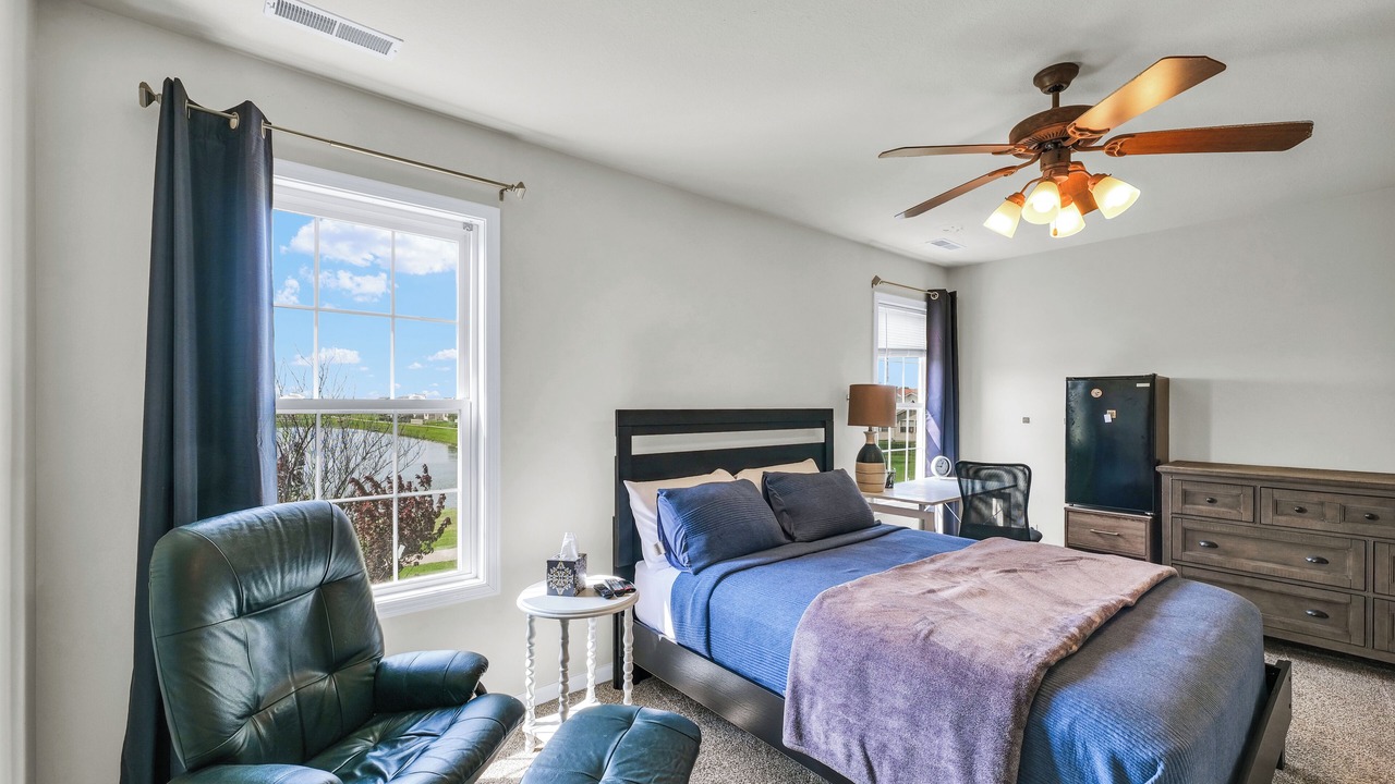 Photo of Bedroom in Champaign