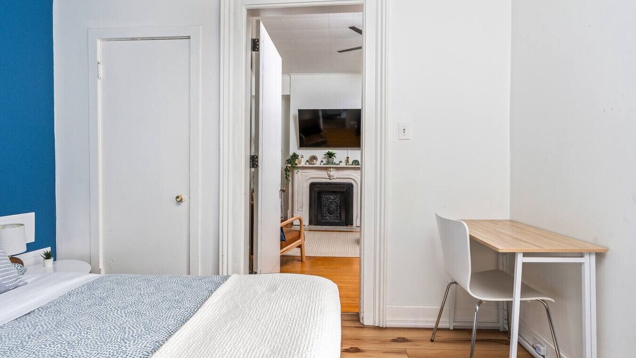 Photo of Bedroom in Newtonville