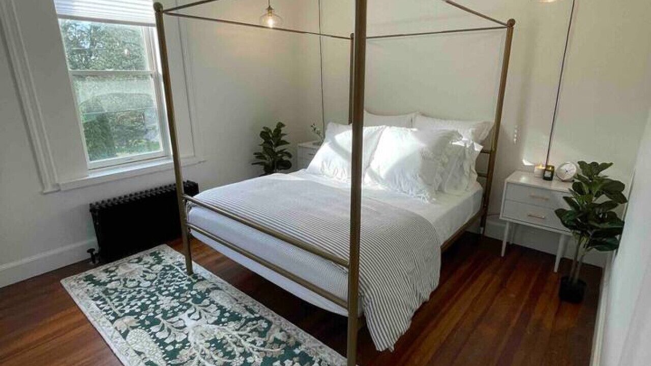 Photo of Bedroom in Newtonville