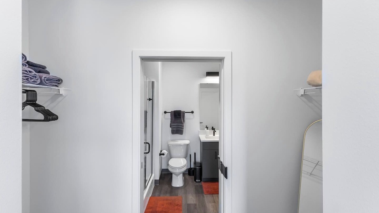 Photo of Bathroom in University Circle