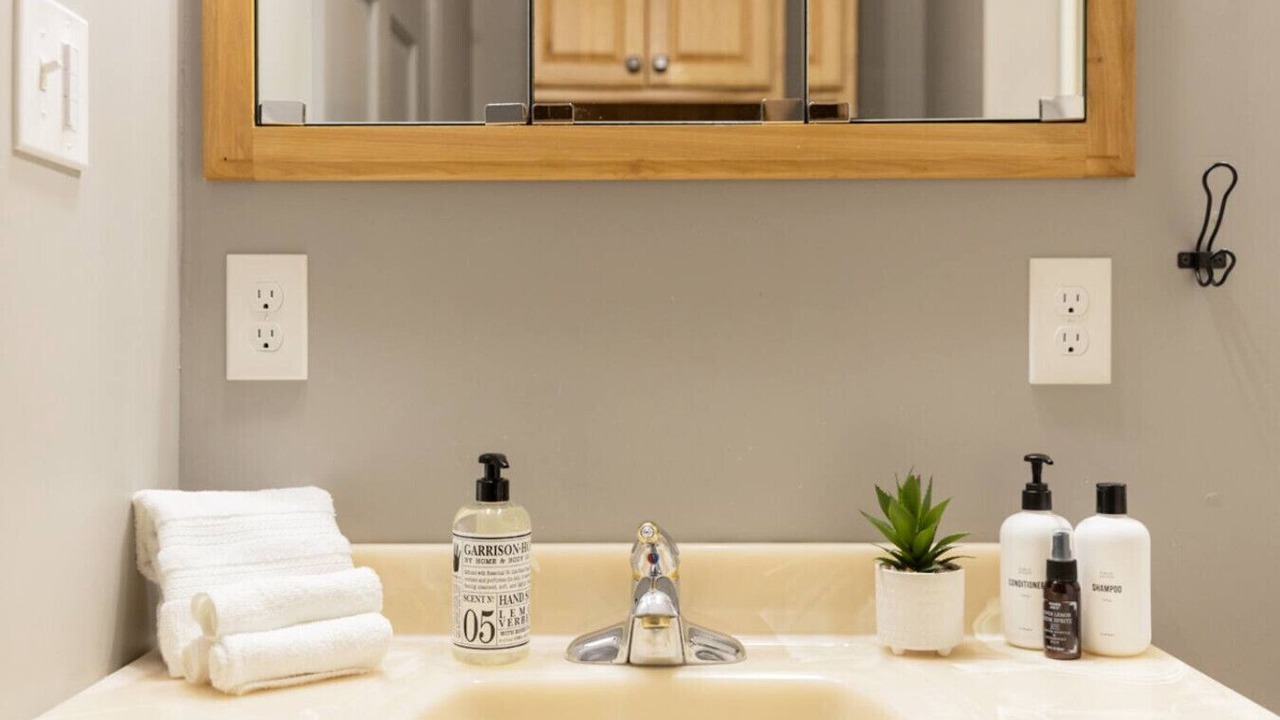 Photo of Bathroom in Troy
