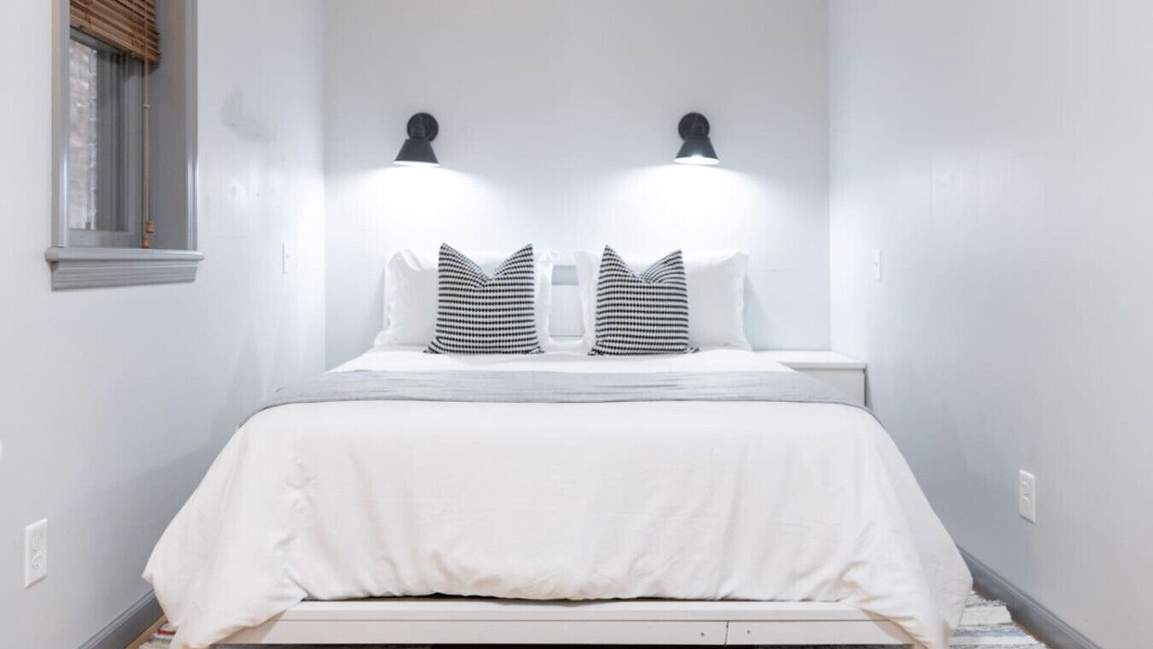 Photo of Bedroom in Troy