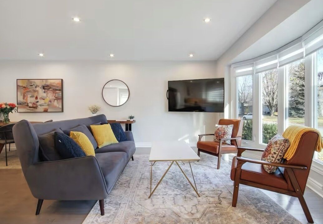 Photo of Livingroom in Urbandale