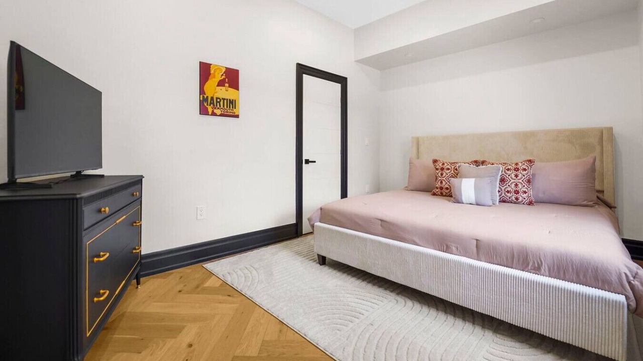 Photo of Bedroom in Salem