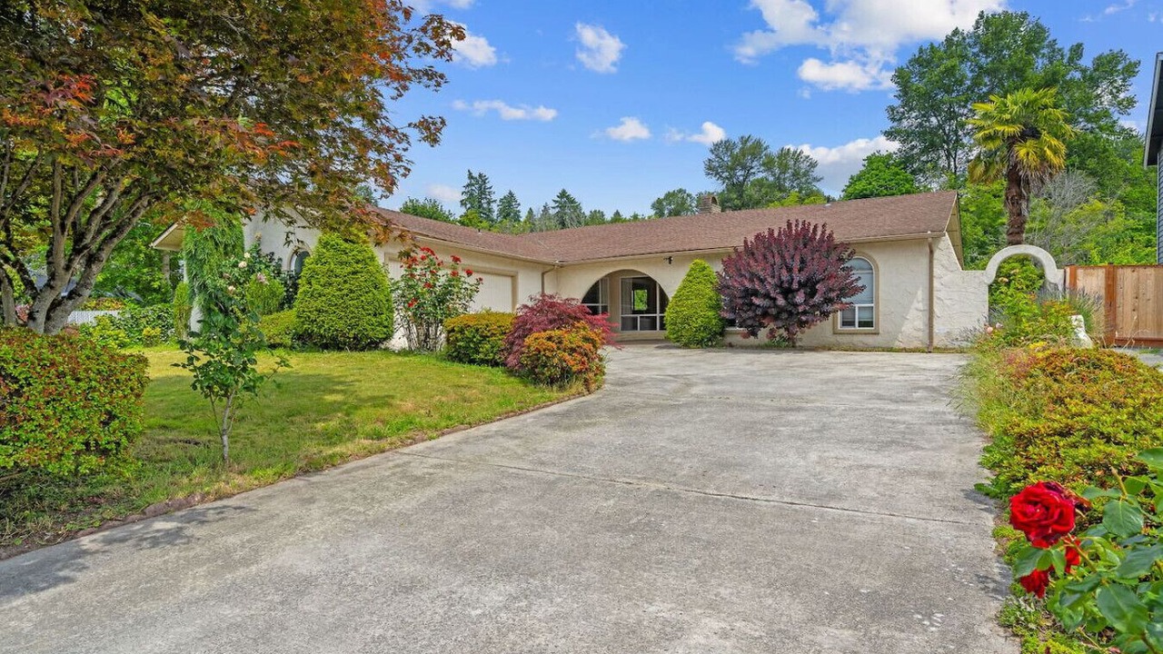 Photo of Outdoor in Auburn