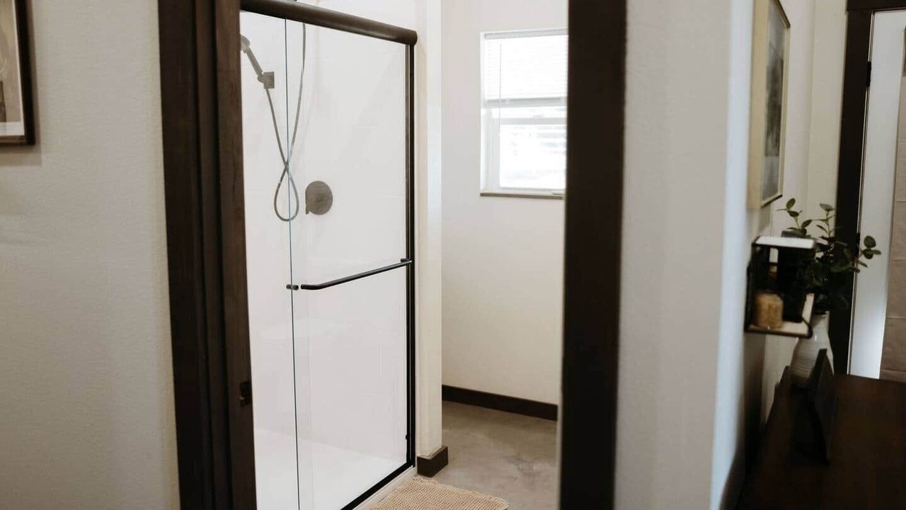 Photo of Bathroom in Rogersville