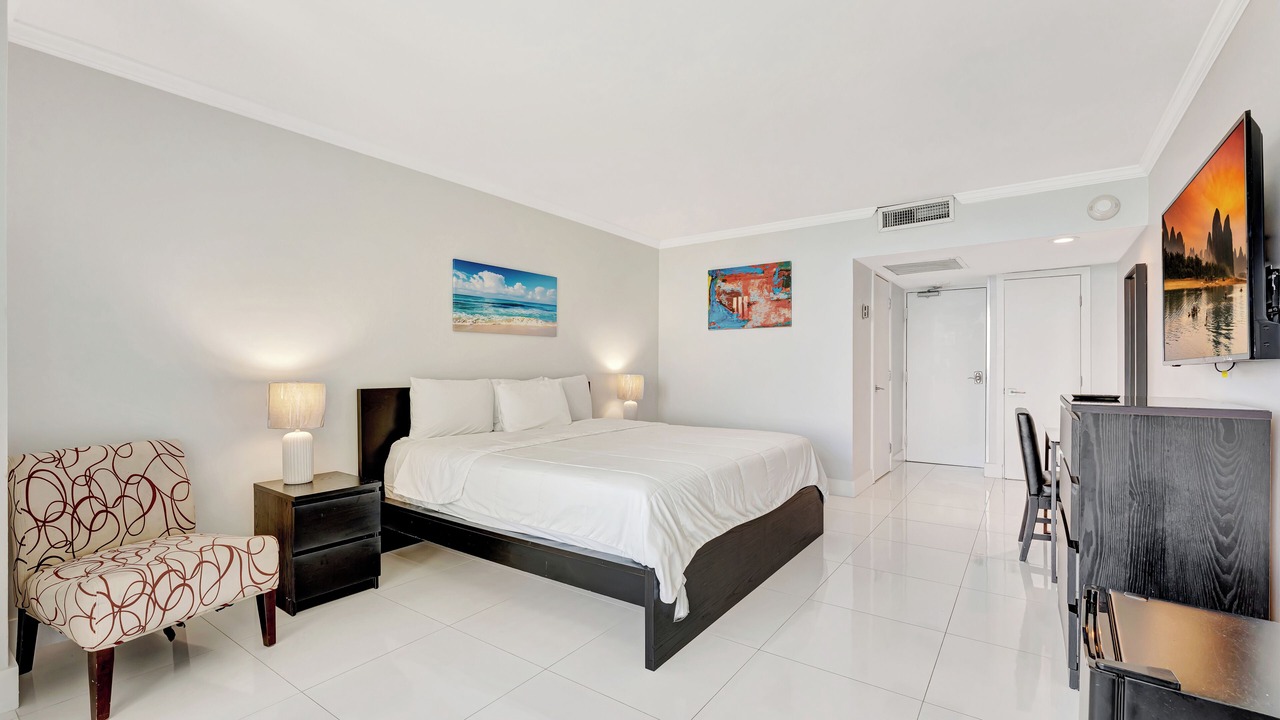Photo of Bedroom in Galt Mile
