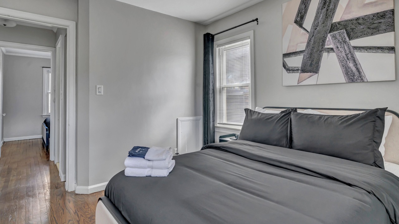 Photo of Bedroom in Ferndale