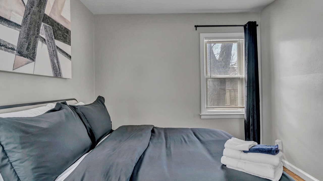 Photo of Bedroom in Ferndale