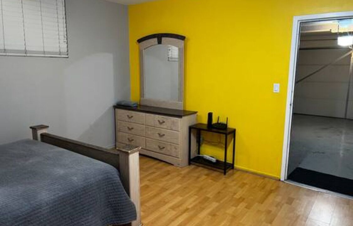 Photo of Bedroom in Warner Center