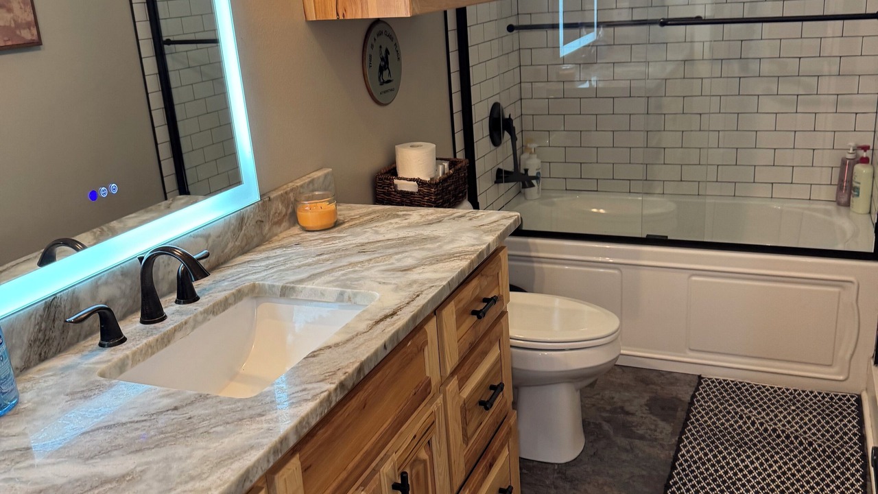 Photo of Bathroom in Lonoke