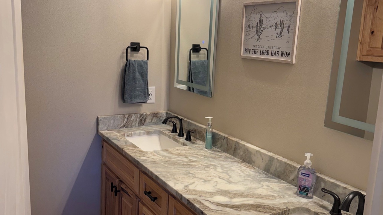 Photo of Bathroom in Lonoke