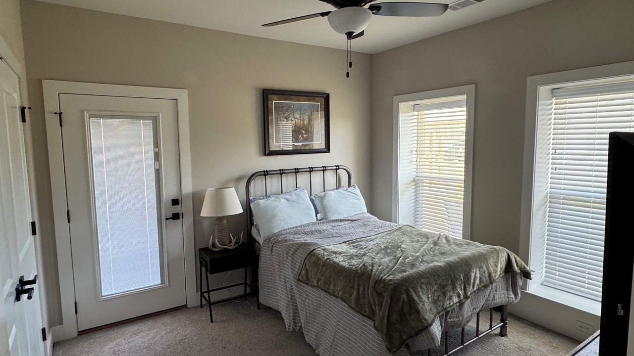 Photo of Bedroom in Lonoke