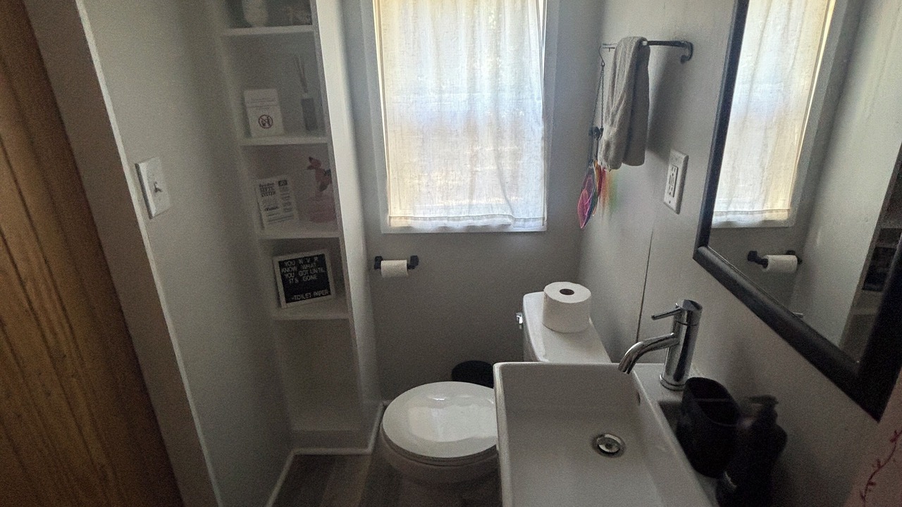 Photo of Bathroom in Piney Mountain