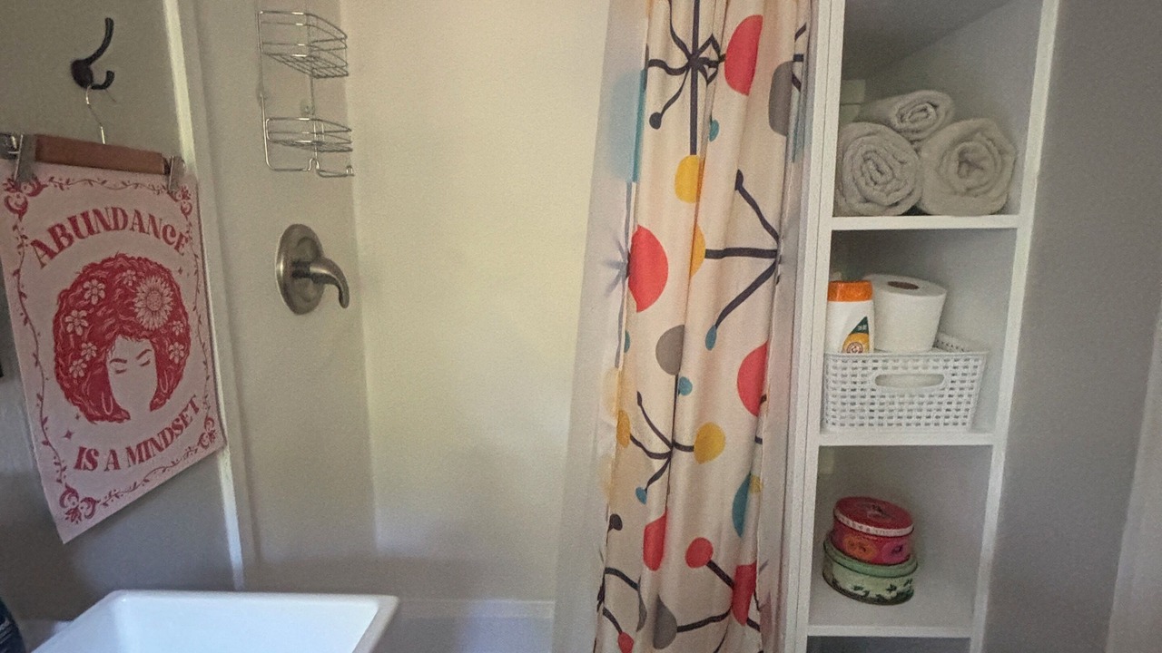 Photo of Bathroom in Piney Mountain