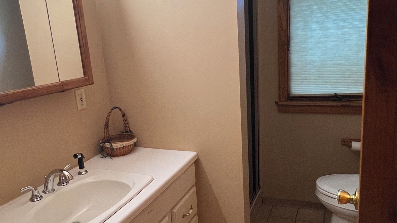 Photo of Bathroom in Town of Webb