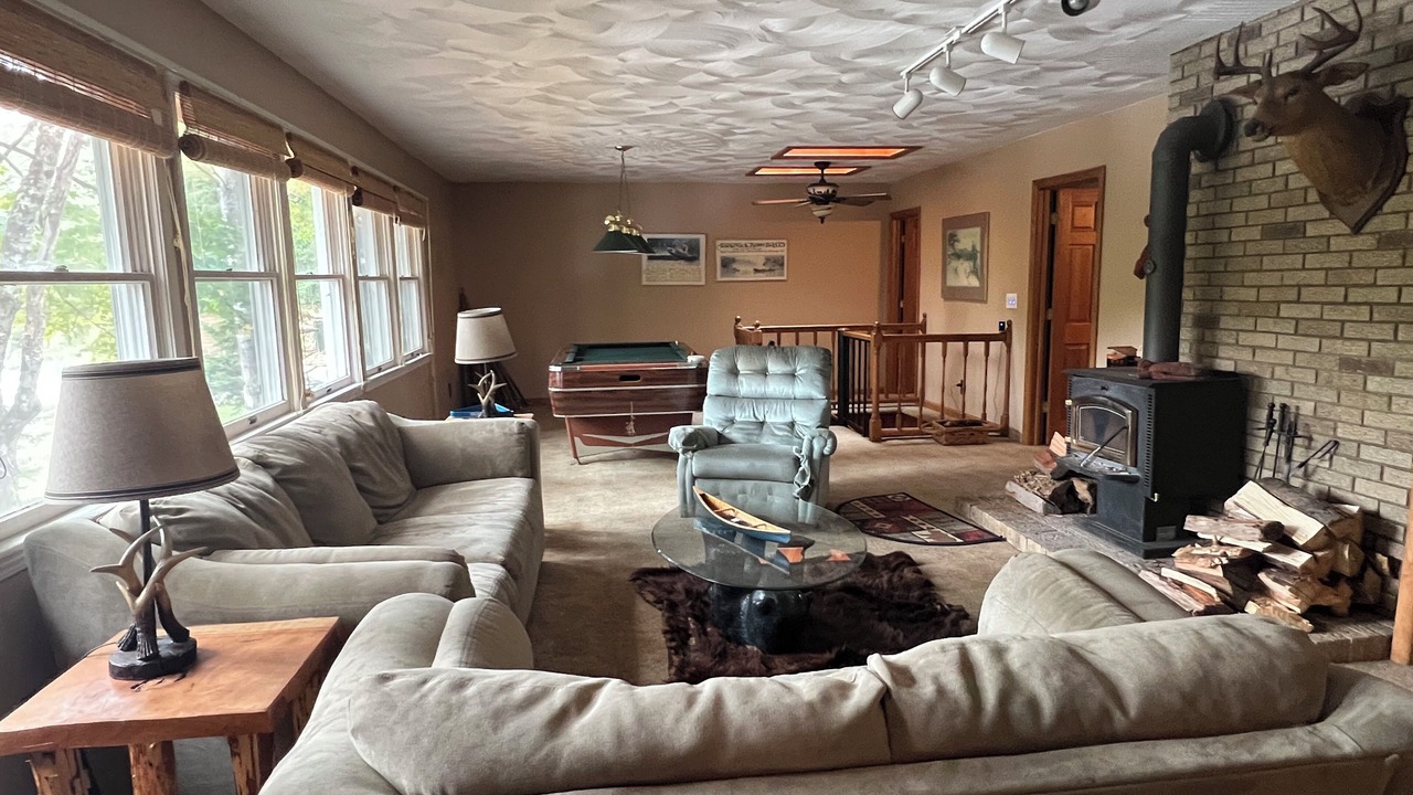 Photo of Livingroom in Town of Webb