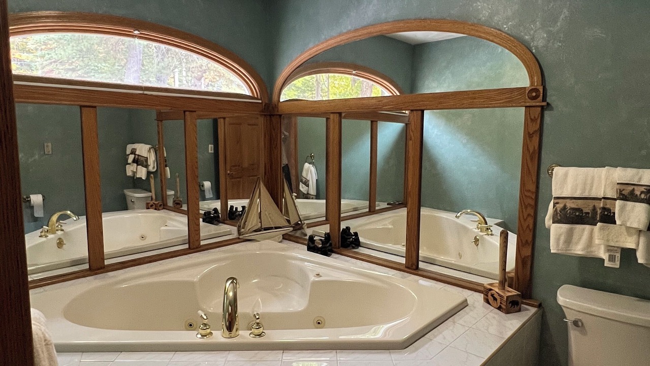 Photo of Bathroom in Town of Webb