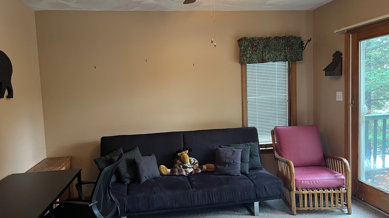 Photo of Livingroom in Town of Webb