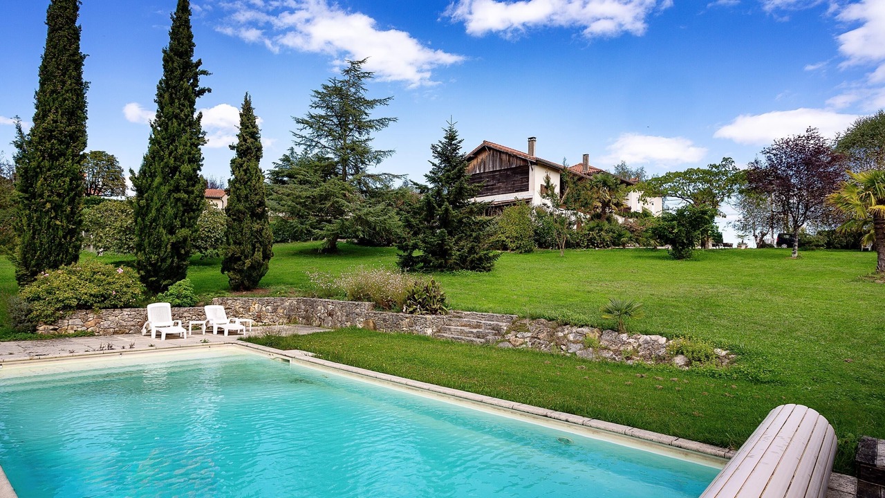 Photo of Outdoor in Figarol