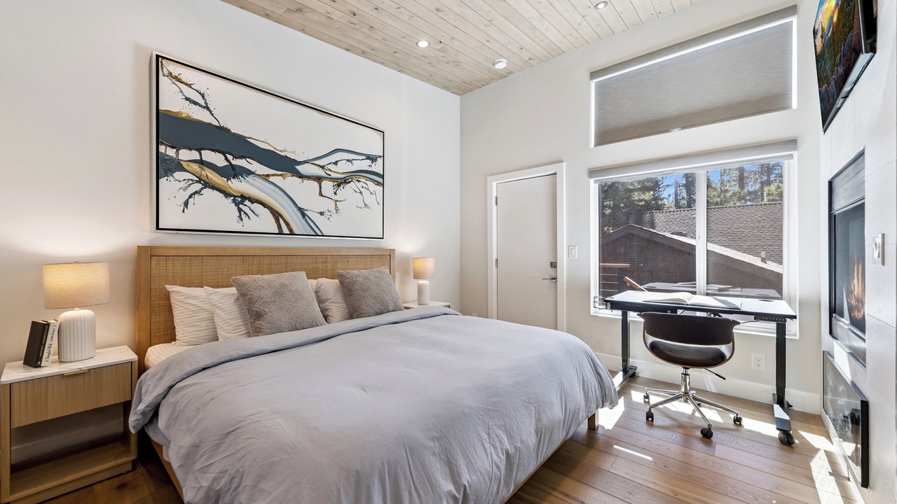 Photo of Bedroom in Sierra Tract