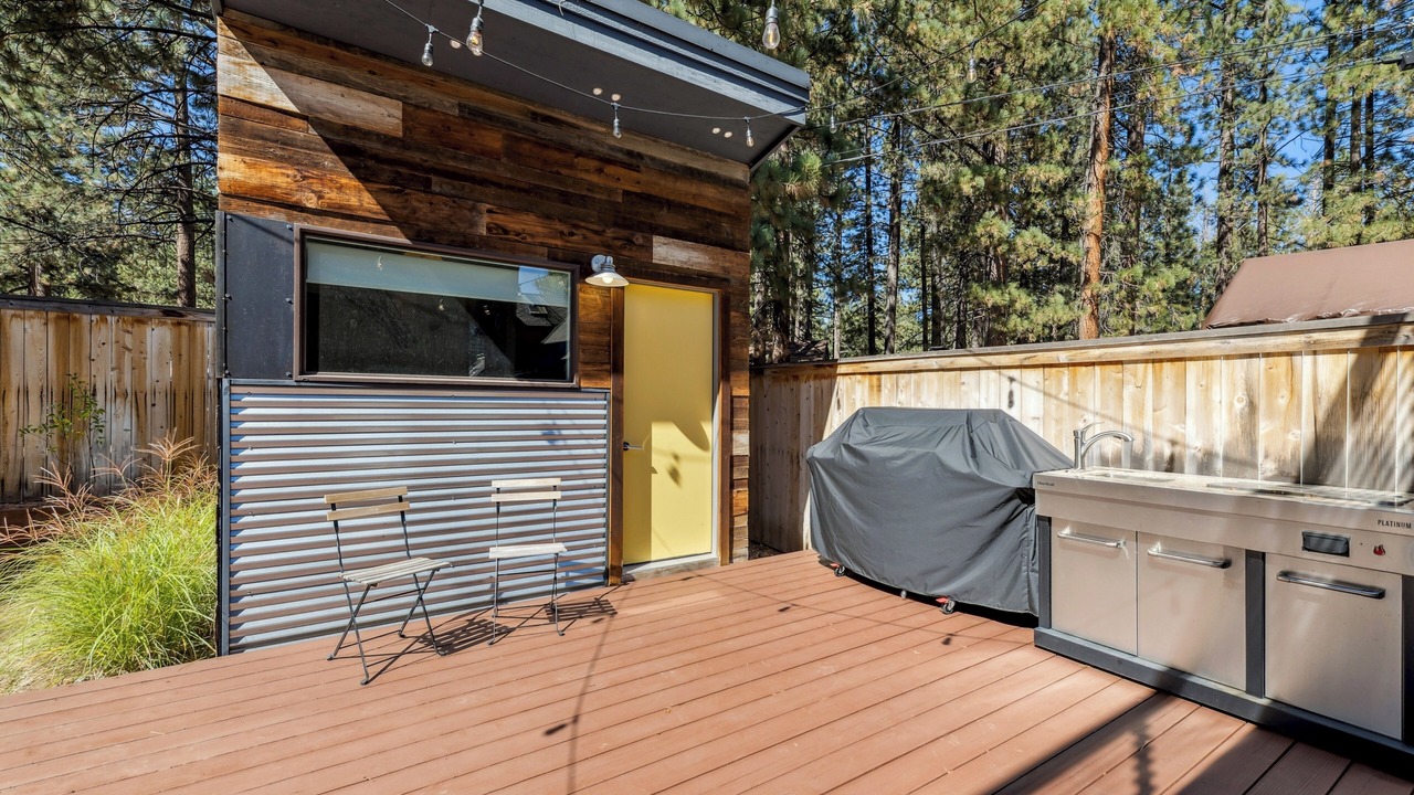 Photo of Patio Balcony in Sierra Tract