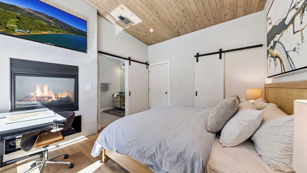Photo of Bedroom in Sierra Tract