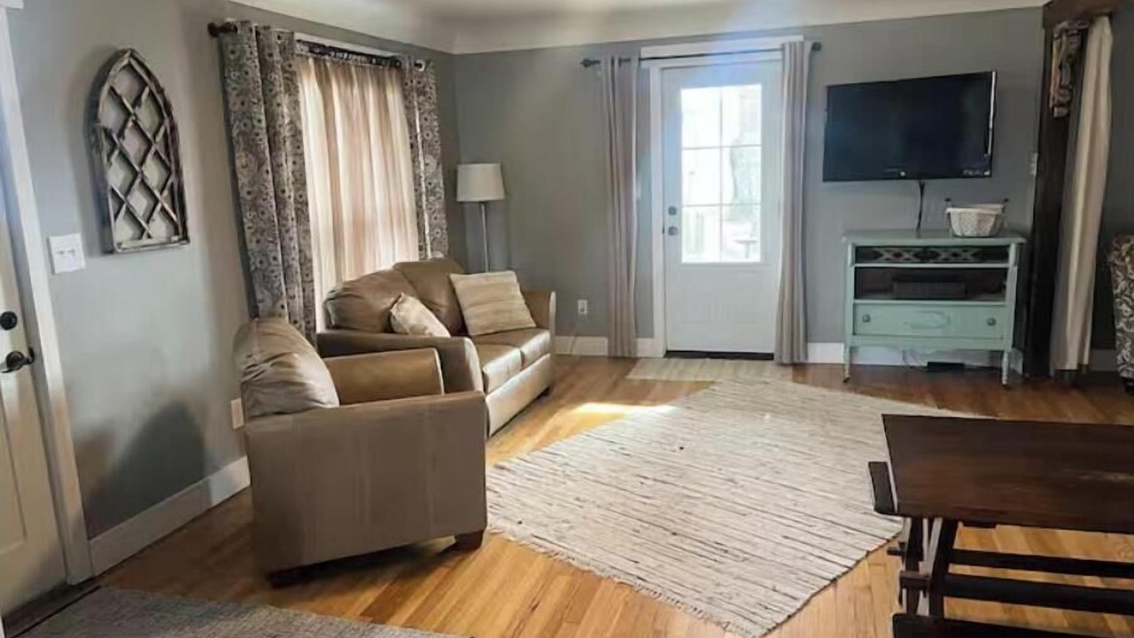 Photo of Livingroom in Baldwin