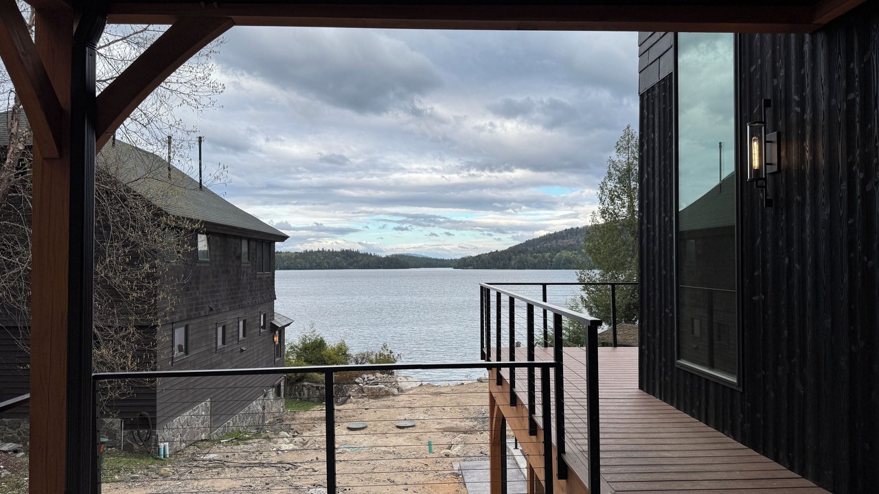 Photo of Patio Balcony in Tupper Lake