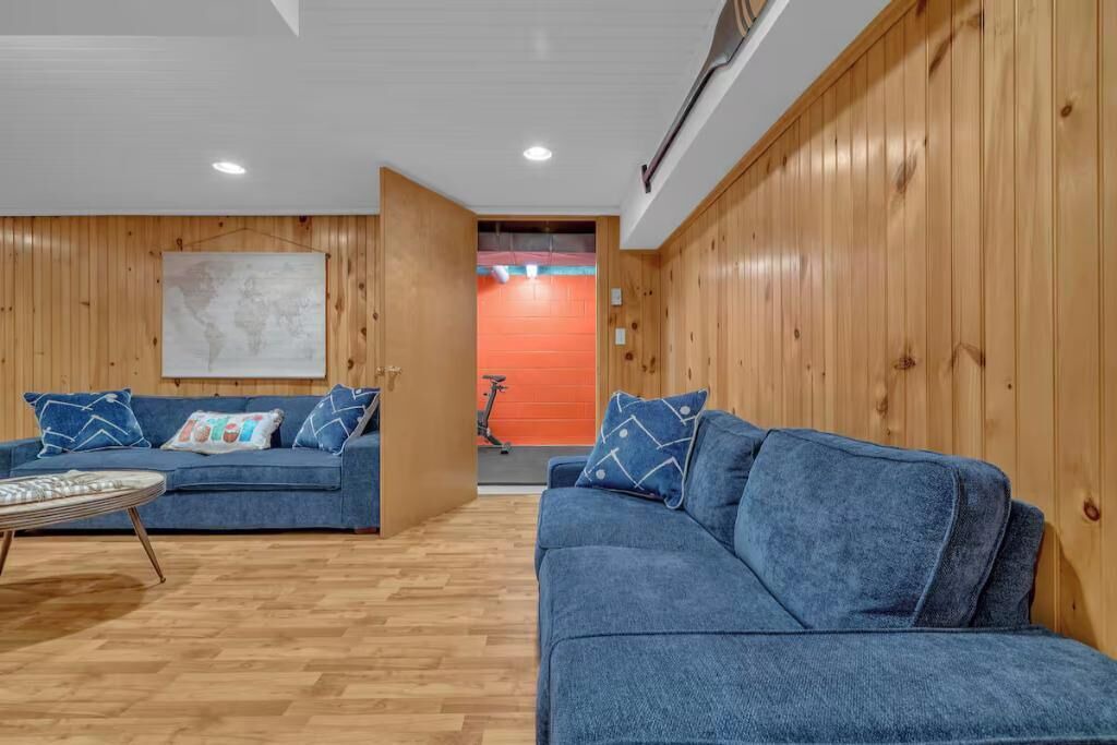 Photo of Livingroom in Westbrook