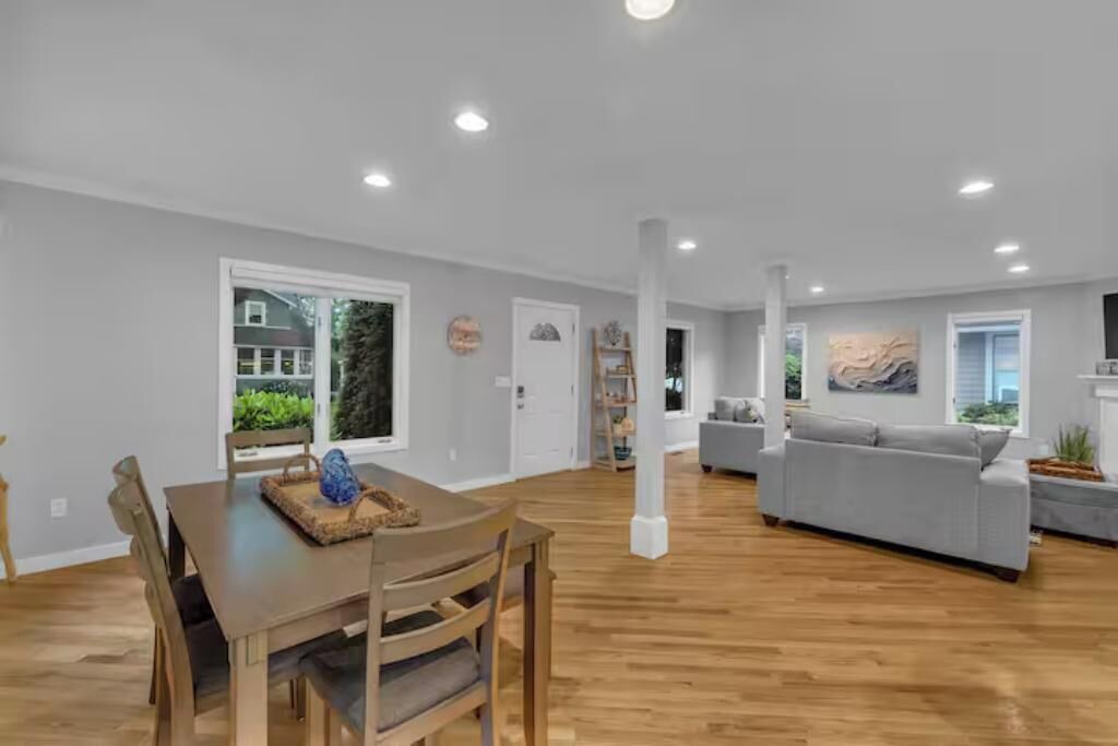 Photo of Others in Westbrook